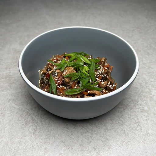 Фунчоза с курицей и овощами