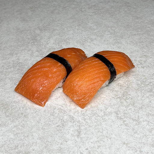 Суши с лососем 2 шт.